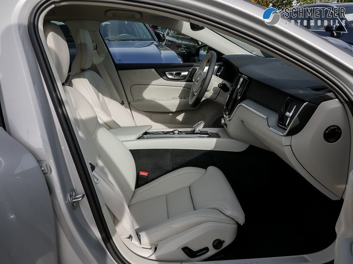 Volvo  +B4+Standhzg+Bowers+Massage+