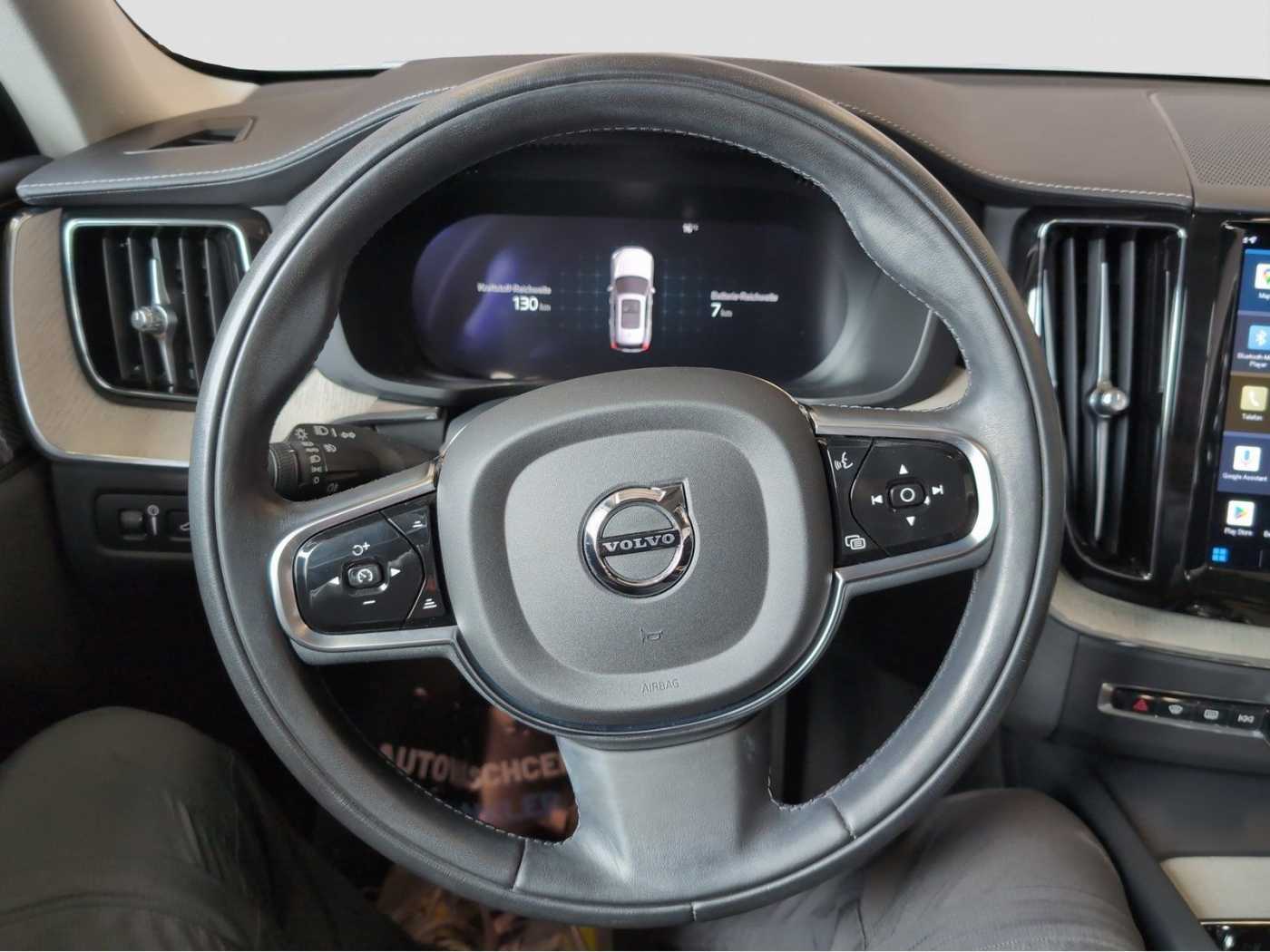 Volvo  +T8+AWD+GT+Recharge+Inscription+Panorama+LED