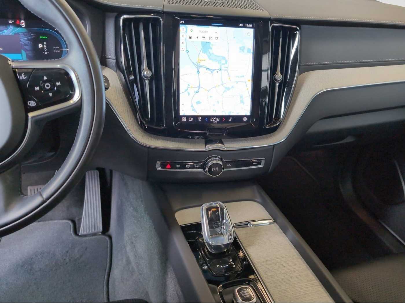 Volvo  +T8+AWD+GT+Recharge+Inscription+Panorama+LED