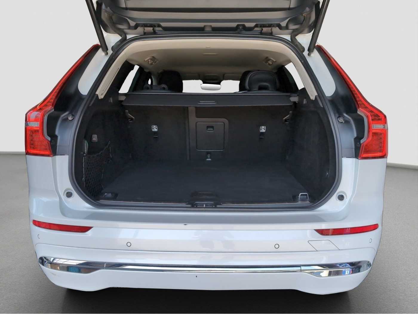 Volvo  +B5+AWD+Inscription+AHKsemi+abged. Scheiben++