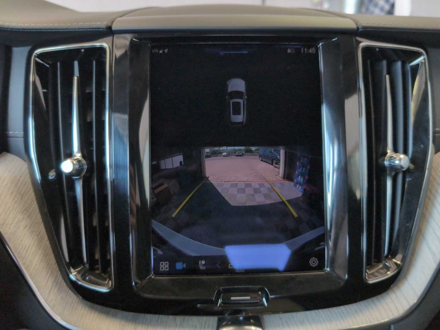 Volvo  +B5+AWD+Inscription+AHKsemi+abged. Scheiben++
