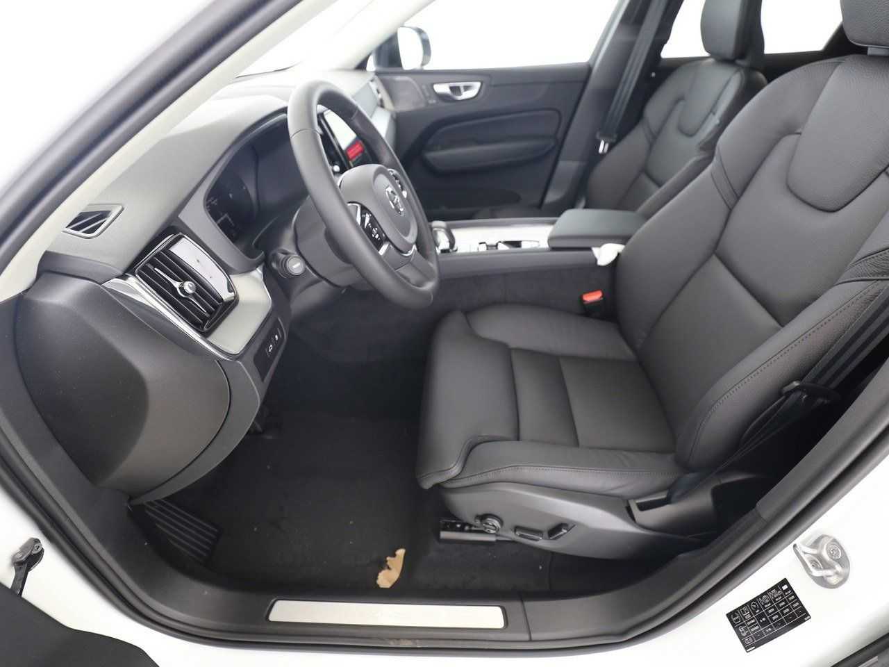 Volvo  +T8+Recharge+AWD+GT+360°Kam+abged. Scheiben++