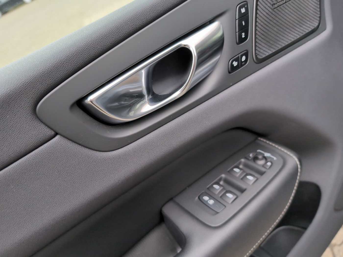 Volvo  +T6+Recharge+AWD+GT+Voll-LED+Harman+AHKsemi+