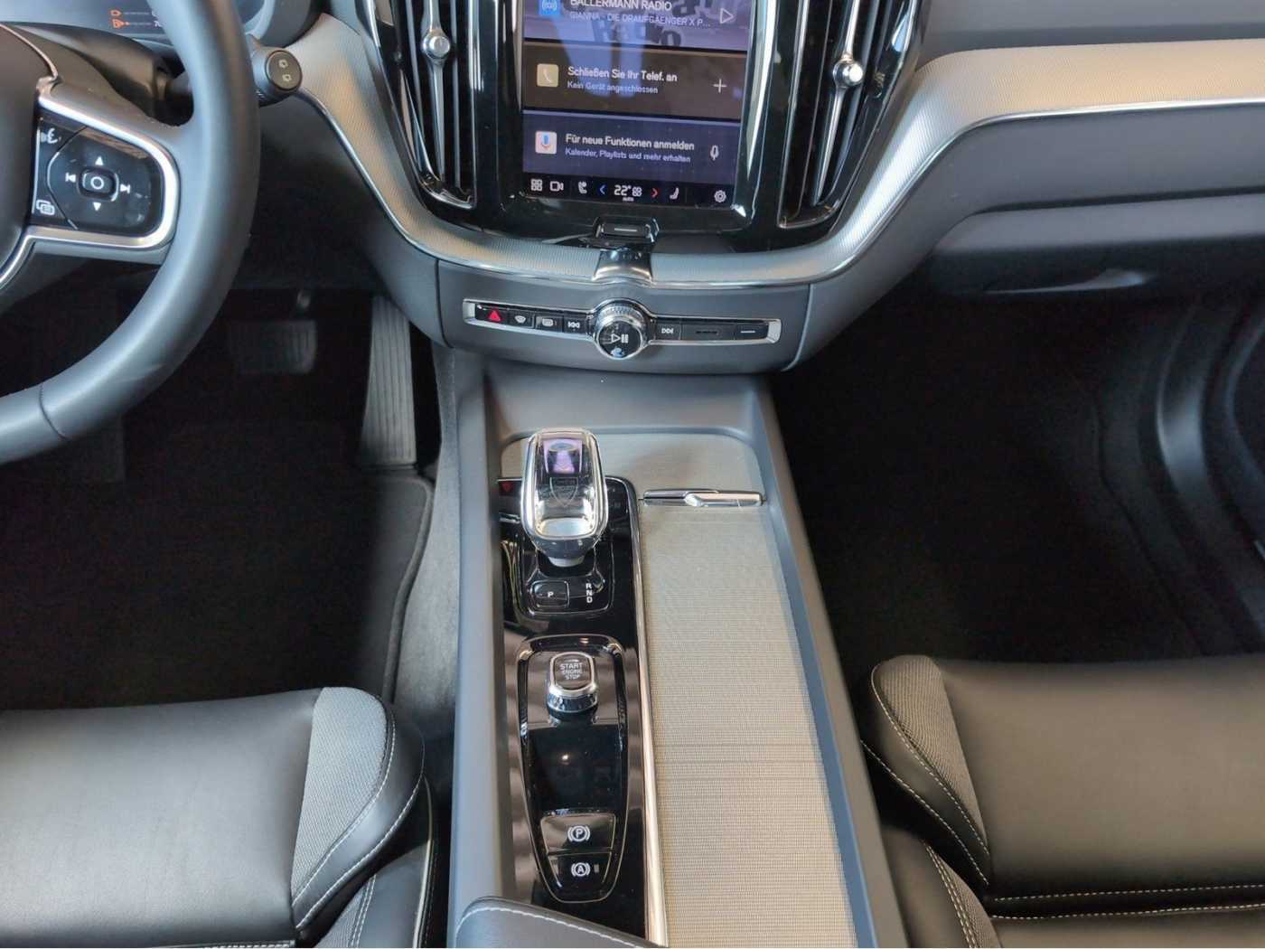 Volvo  +T8+AWD+GT+Lenkradhzg+Panoram+360°Kam+Standh