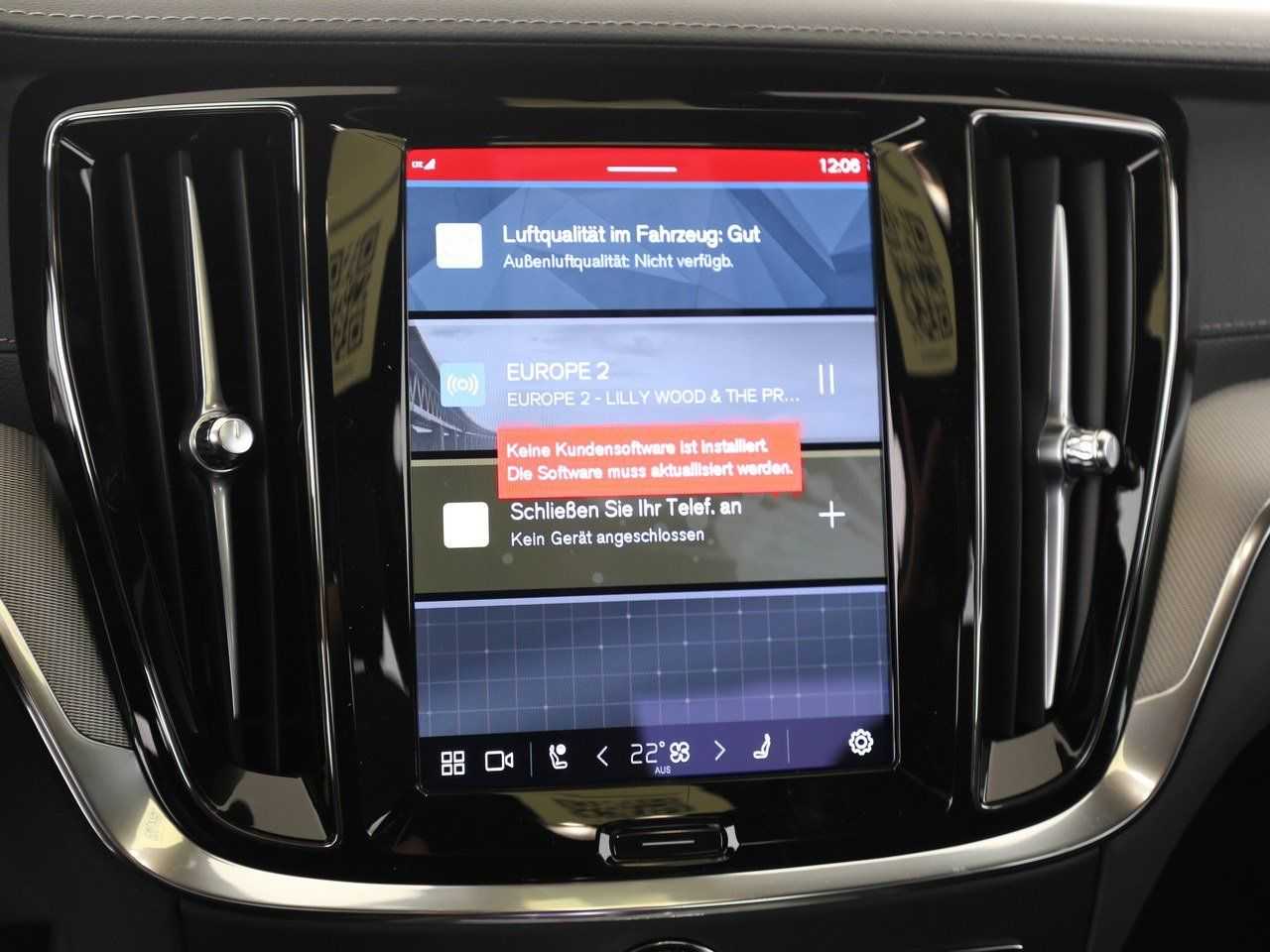 Volvo  +B5+Mild-Hybrid+AWD+PDCv/h+Sitzhzgv/h+360°Kam