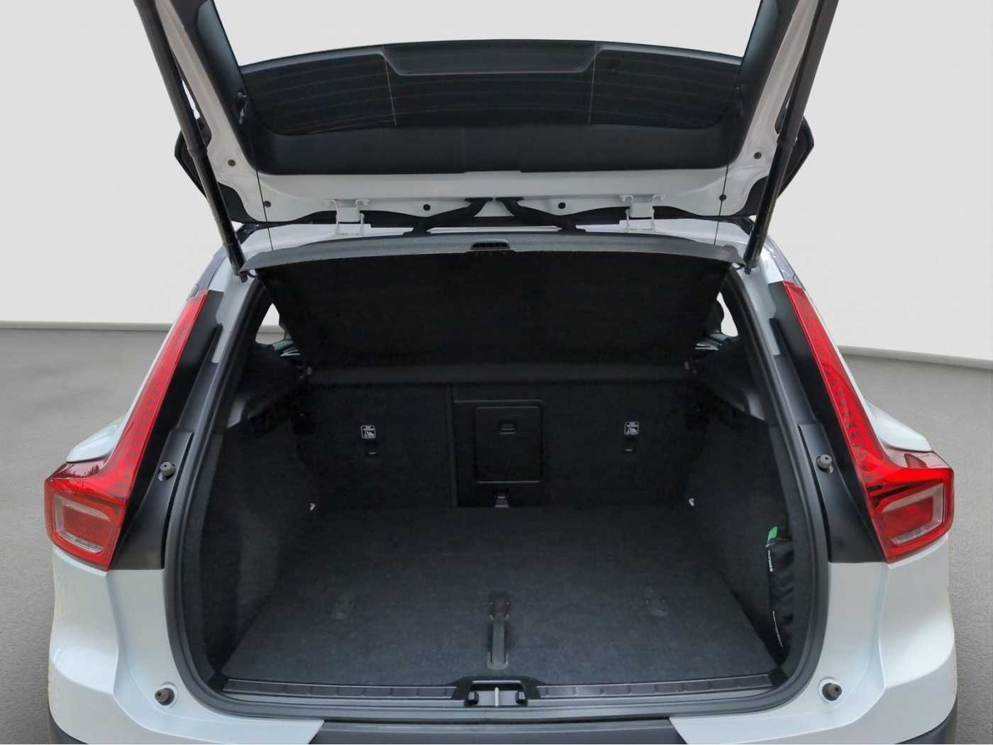 Volvo  +Pur+Electric+PDCv/h+abged. Scheiben+AHKsemi+
