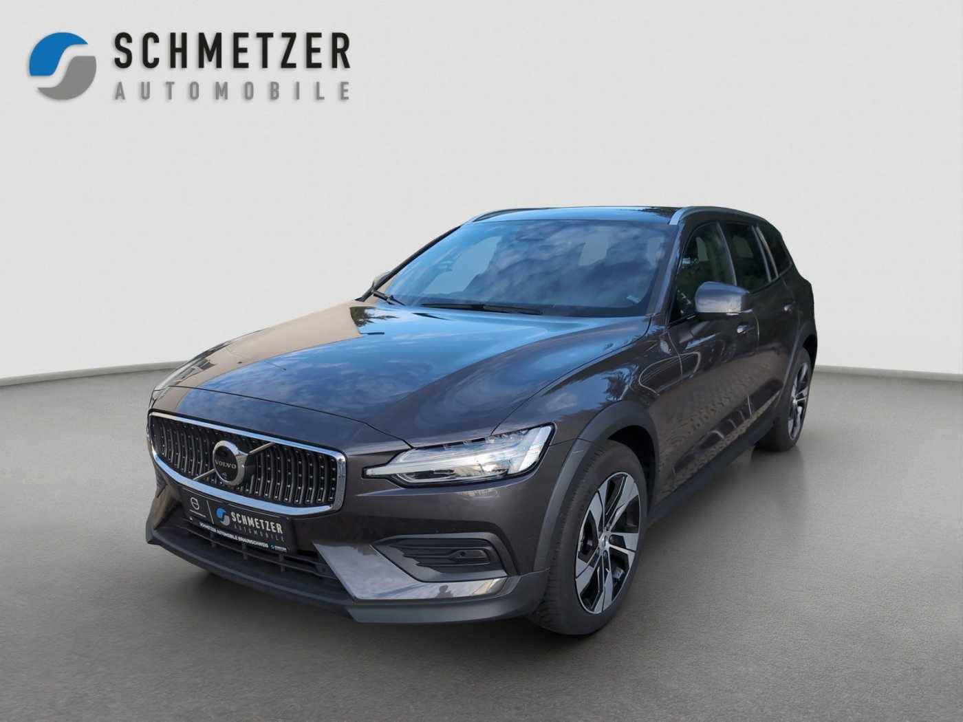 Volvo  CC+B4+AWD+GT+CCPlus+Panorama+360°Kam+Harman++