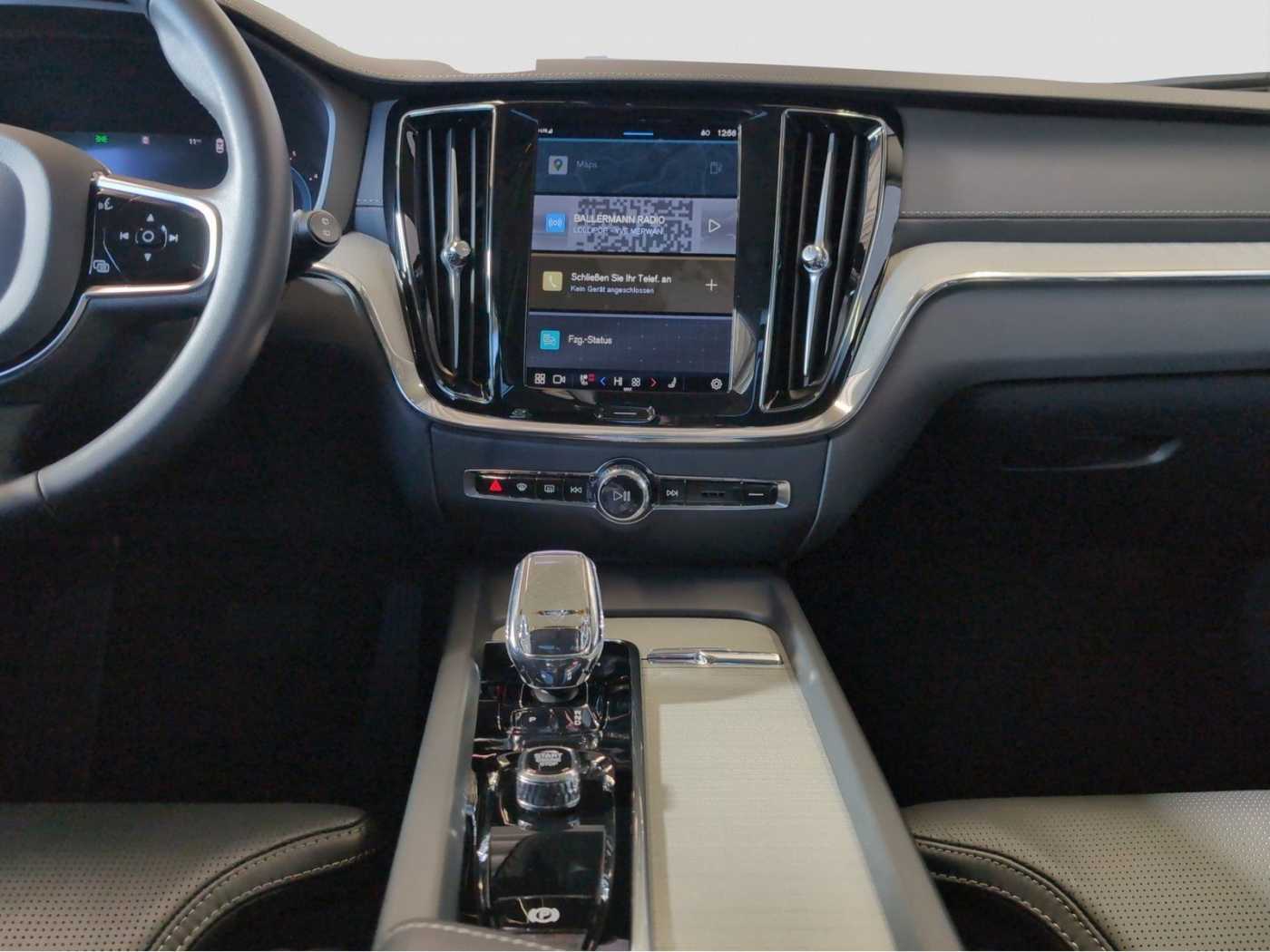 Volvo  CC+B4+AWD+GT+360°Kam+Standhzg+abged. Scheiben
