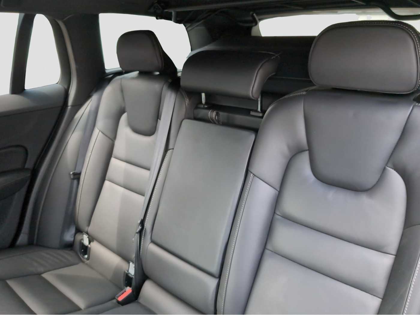 Volvo  +T6+Recharge+AWD+GT+PilotAss+AHKsemi+Standhzg