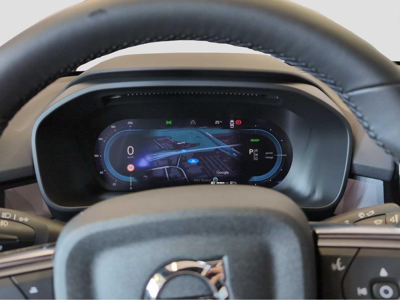 Volvo  +GT+Elektrisch+SingleMotor+Lenkradhg+PilotASS