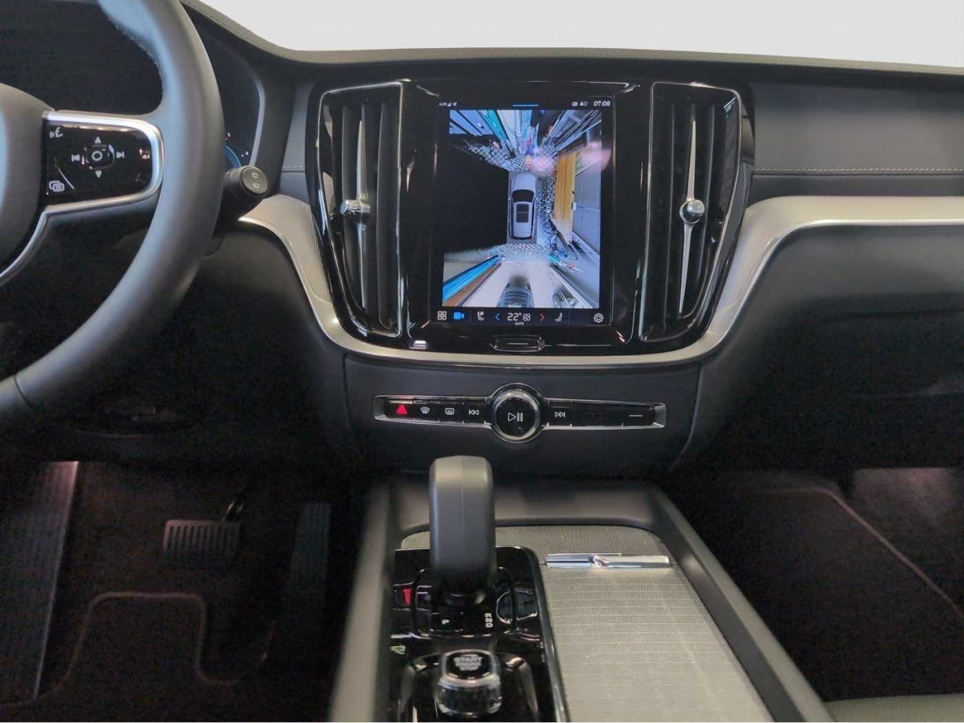 Volvo  +B4+Diesel+Standhzg+AHKsemi+360°Kam+Lenkradhg