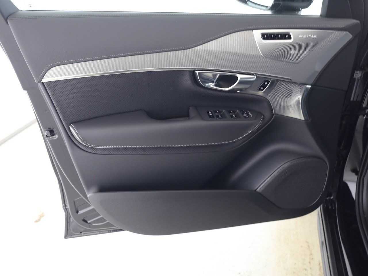 Volvo  +T8+AWD+GT+AHK+Head-up+Panorama+360°Kamera++