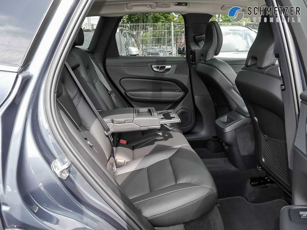 Volvo  +B4+AWD+GT+R-Kam+MomentumPro+Frontscheibenh+