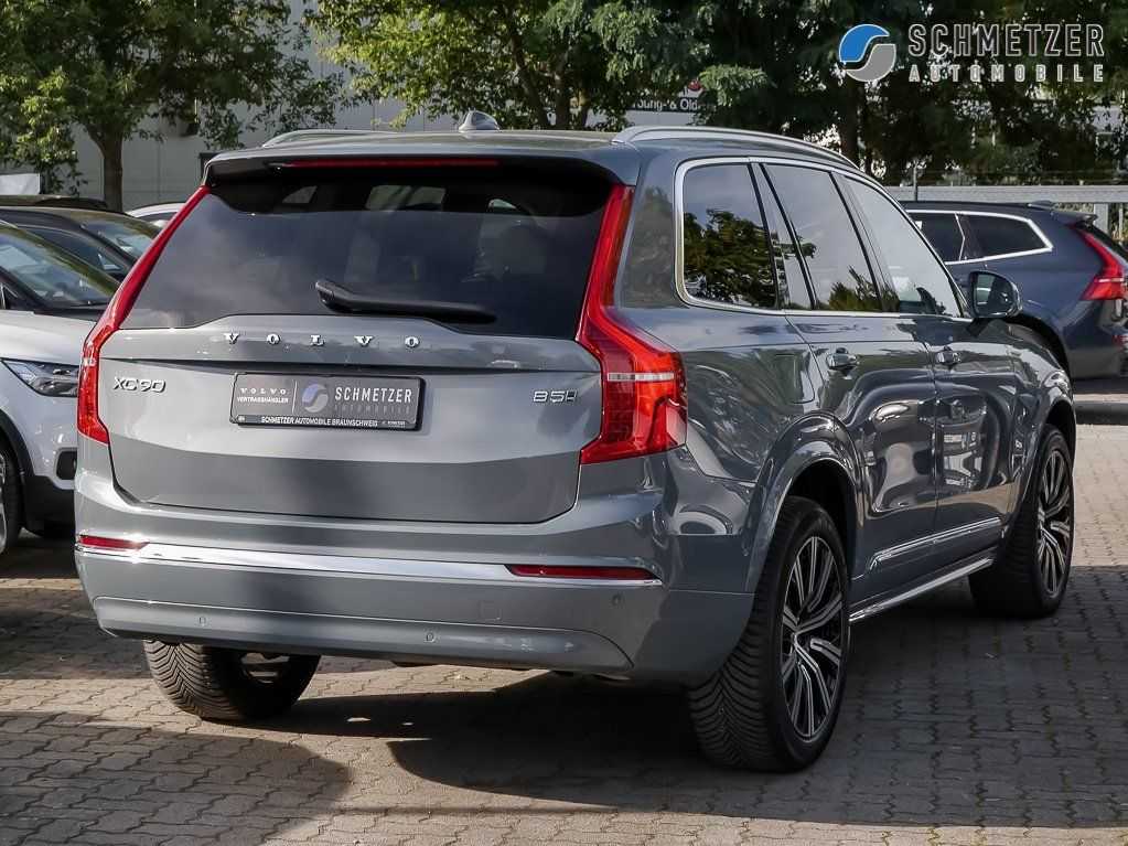 Volvo  +B5+AWD+GT+Mild-Hybrid+Plus+Bright+Panorama+