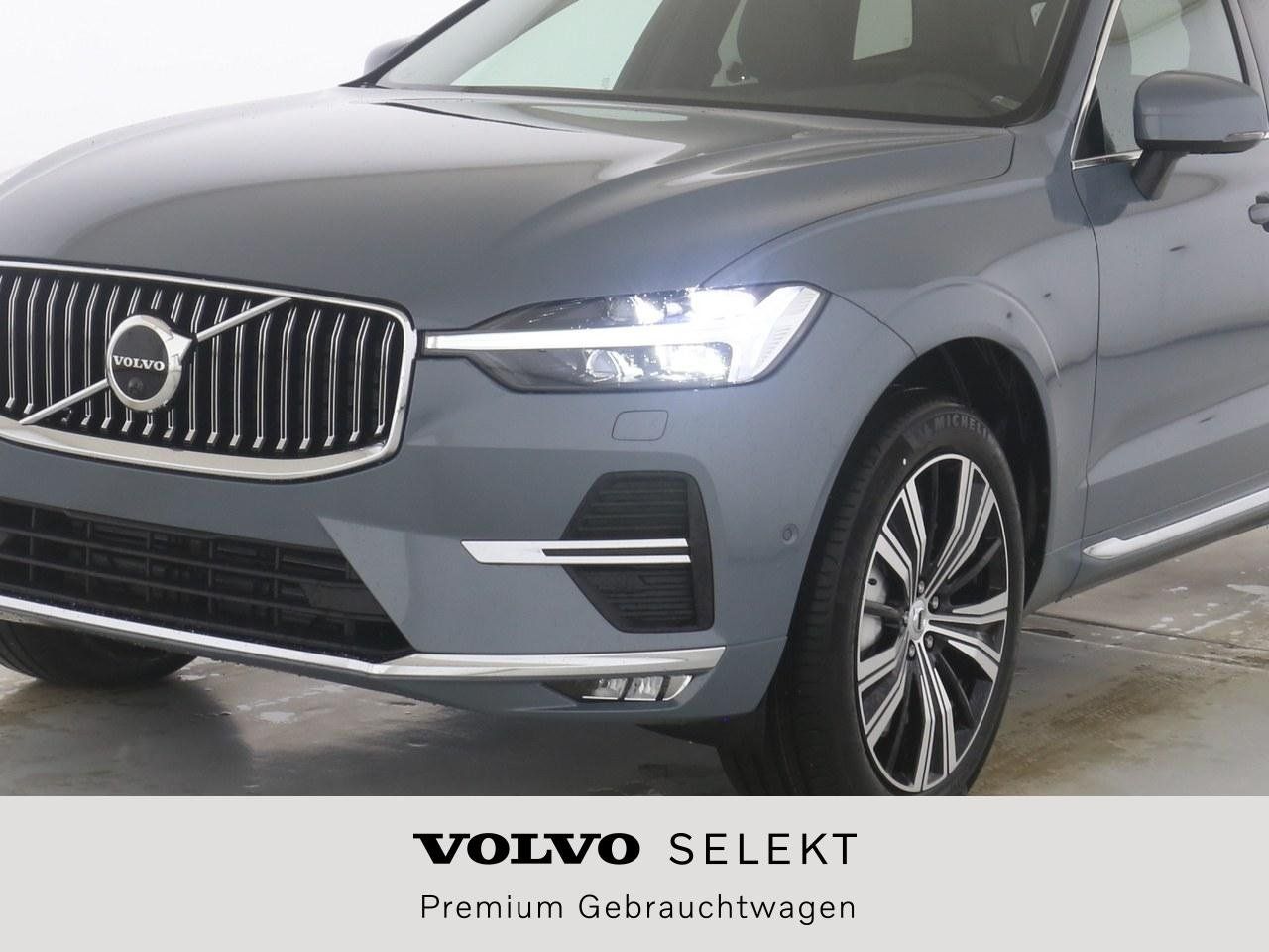 Volvo  +B4+AWD+Plus Bright+360°Kamera+Panorama+LED+