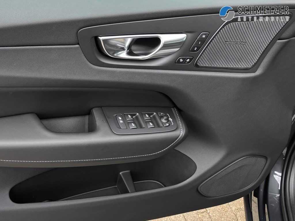 Volvo  +T8+AWD+Ultimate+AHK+360°Kam+Massage+Standhz