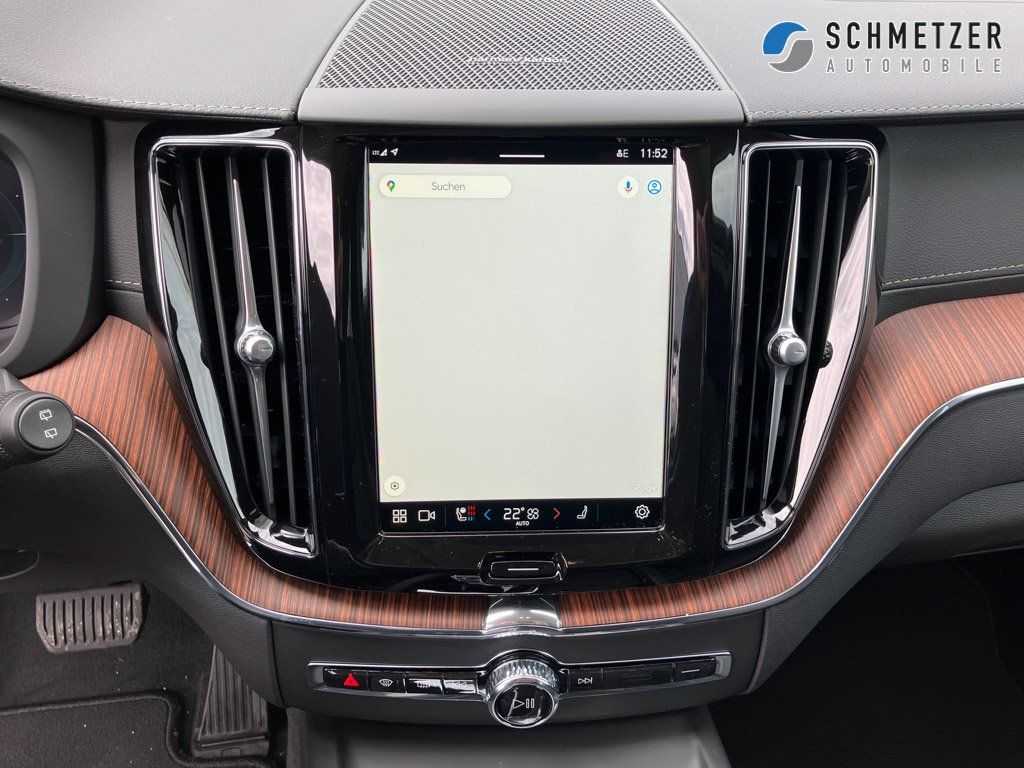 Volvo  +T8+AWD+Ultimate+AHK+360°Kam+Massage+Standhz