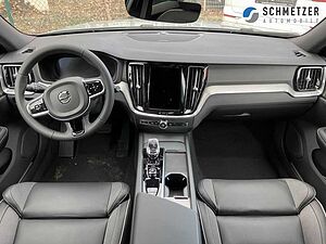 Volvo  +B4+Benzin+Plus+Dark+E-Sitze+R-Kamera+Keyless