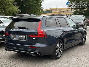 Volvo  +T6+AWD+Recharge+GT+R-Design+R-Kamera+PDC V/H