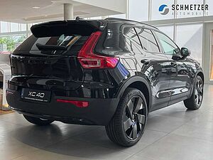 Volvo  +Black-Edition+B3+Benzin+Ultra+E-Sitze+20'LM