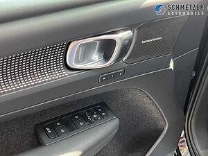 Volvo  +Black-Edition+B3+Benzin+Ultra+E-Sitze+20'LM