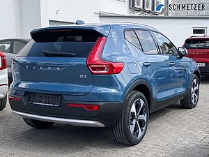Volvo  +B3+Benzin+Core+360°Kamera+Keyless+DAB+LED++