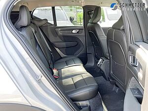 Volvo  +B3+Benzin+Ultra+Dark+HarmanK+Panodach+ESitz