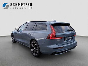 Volvo  +Recharge+T8+AWD+GT+Plus+Dark+Panorama+Harman