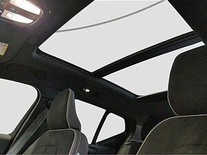 Volvo  +B4+GT+Mild-Hybrid+Ultra Dark+Frontheiz+360°