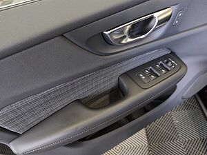 Volvo  +T8+AWD+GT+Lenkradhzg+R-Kam+PDCv/h+Sitzhzgv/h