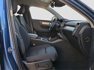 Volvo  +Recharge+R-Design+Expression+GT+PDC V/H+LED