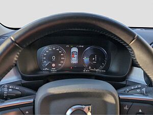 Volvo  +Recharge+R-Design+Expression+GT+PDC V/H+LED