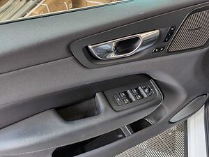 Volvo  +T8+AWD+GT+Recharge+Inscription+Panorama+LED