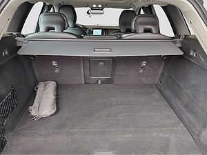 Volvo  +T8+AWD+GT+Recharge+Inscription+Panorama+LED