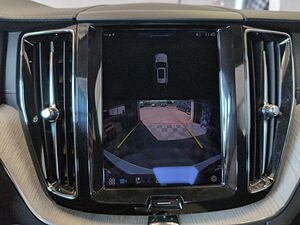 Volvo  +B5+AWD+Inscription+AHKsemi+abged. Scheiben++