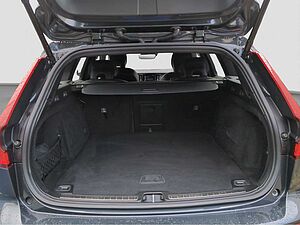Volvo  +T6+TwinEngine+AWD+GT+360°Kam+AHK+PilotAss+++