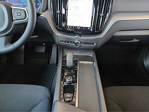 Volvo  +T6+AWD+GT+AHKsemi+Panorama+Lenkradhzg+PDC++