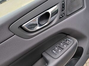 Volvo  +T6+Recharge+AWD+GT+Voll-LED+Harman+AHKsemi+