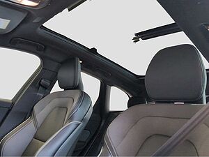 Volvo  +T8+AWD+GT+Lenkradhzg+Panoram+360°Kam+Standh
