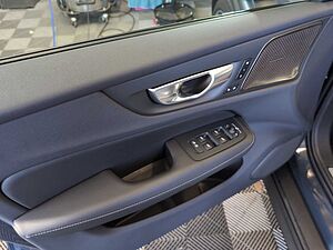 Volvo  CC+B4+AWD+GT+360°Kam+Standhzg+abged. Scheiben