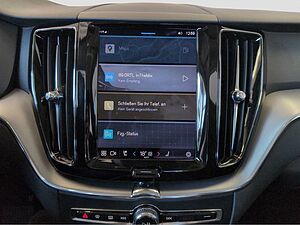Volvo  +B4+Mild-Hybrid+GT+Frontscheibenhzg+Lenkradh