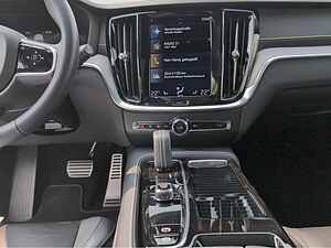 Volvo  +T6+AWD+GT+Voll-LED+PDCv/h+360°Kam+Head-up+++