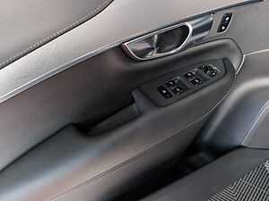 Volvo  +T8+AWD+GT+Lenkradhzg+Voll-LED+R-Kam+Sitzhzg