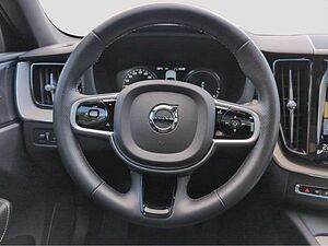 Volvo  +T8+Twin Engine+AWD+Inscription+Head-Up+LED+