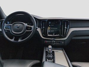 Volvo  +T8+Twin Engine+AWD+Inscription+Head-Up+LED+
