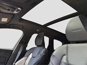 Volvo  +T8+Twin Engine+AWD+Inscription+Head-Up+LED+
