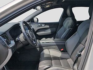 Volvo  +B5+AWD+GT+Harman+Panorama+R-Kam+PDC+Head-up