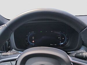 Volvo  +B5+AWD+GT+Harman+Panorama+R-Kam+PDC+Head-up