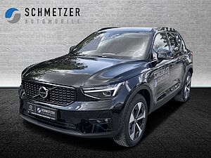 Volvo  +B4+Benzin+Plus+Dark+360°Kamera+Panoramadach