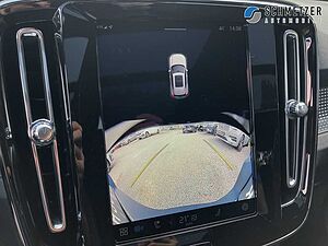 Volvo  +B4+Benzin+Plus+Dark+360°Kamera+Panoramadach